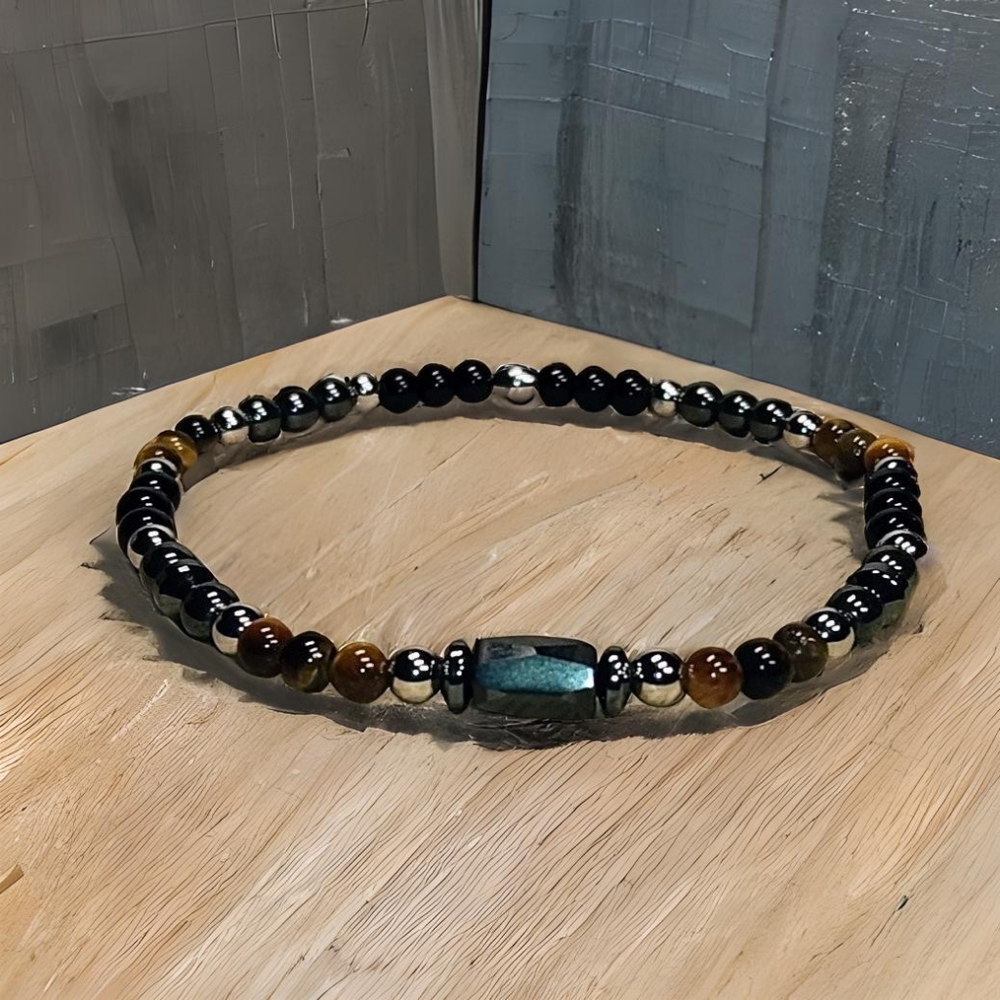 Dainty Tiger's Eye and Hematite bracelet